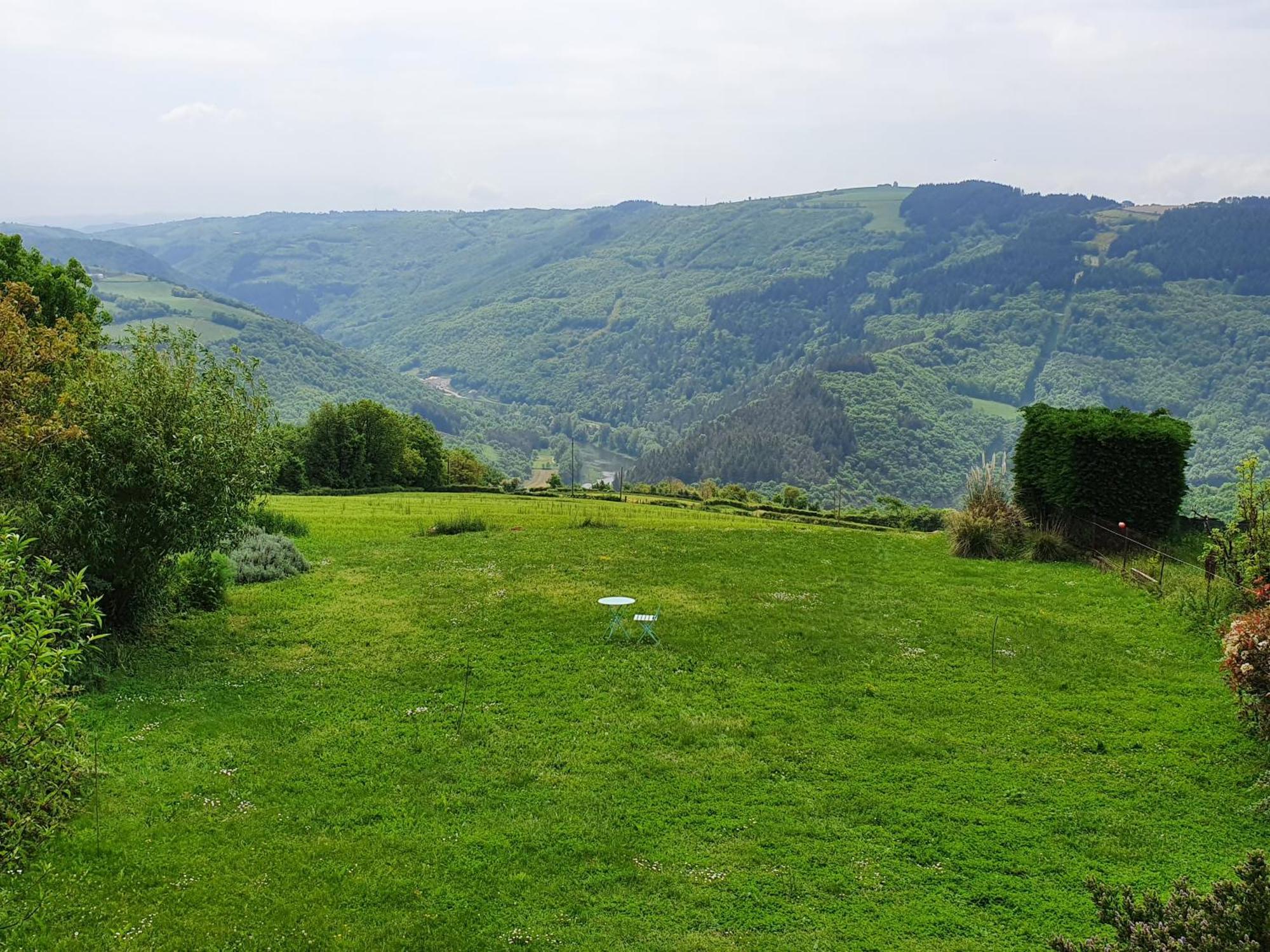 Вілла La Colline Du Chat Perche Connac Екстер'єр фото